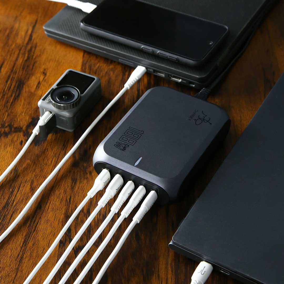 Fusion Mighty 188W GaN Charger